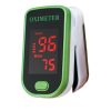 Merač hladiny kyslíka v krvi, pulzný oximeter - malé zariadenie s LCD displejom, ktoré si môžete vziať so sebou kamkoľvek.