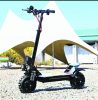 E-Scooter Összecsukható elektromos roller 2000W dupla motoros,40km/h sebességgel, Bluetooth hangszóróval